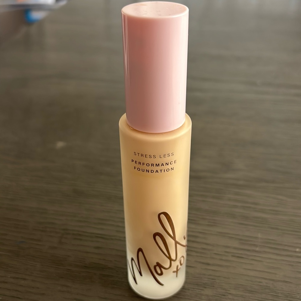 Mally Beauty Stress Less Performance Foundation in fair
